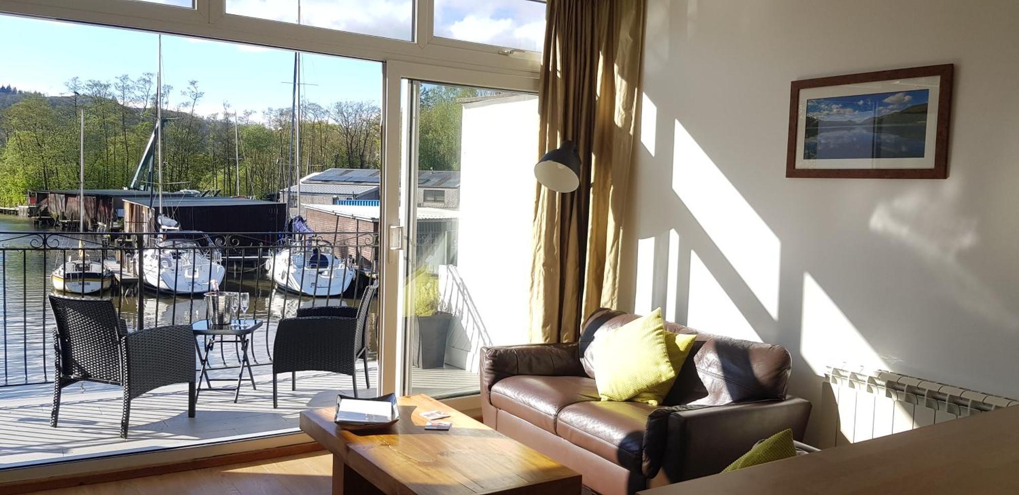 Marina Boathouse, Lake Windermere Lets 보우네스온윈더미어 외부 사진