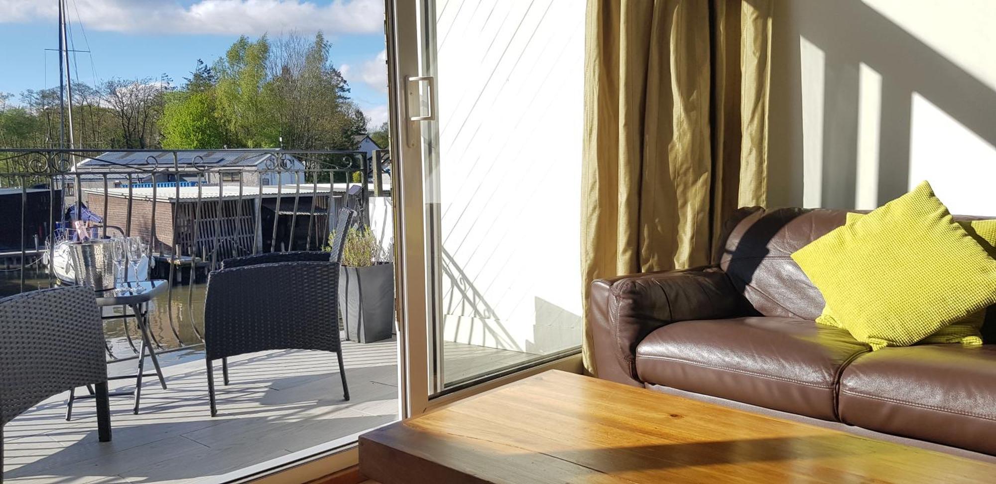 Marina Boathouse, Lake Windermere Lets 보우네스온윈더미어 외부 사진