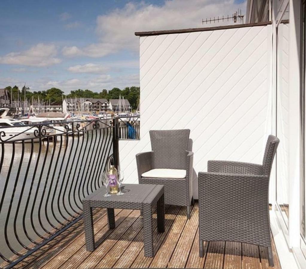 Marina Boathouse, Lake Windermere Lets 보우네스온윈더미어 외부 사진